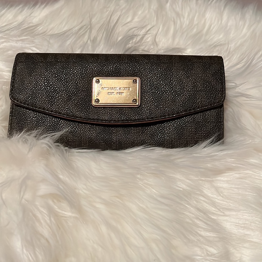 Authentic Michael Kors Wallet